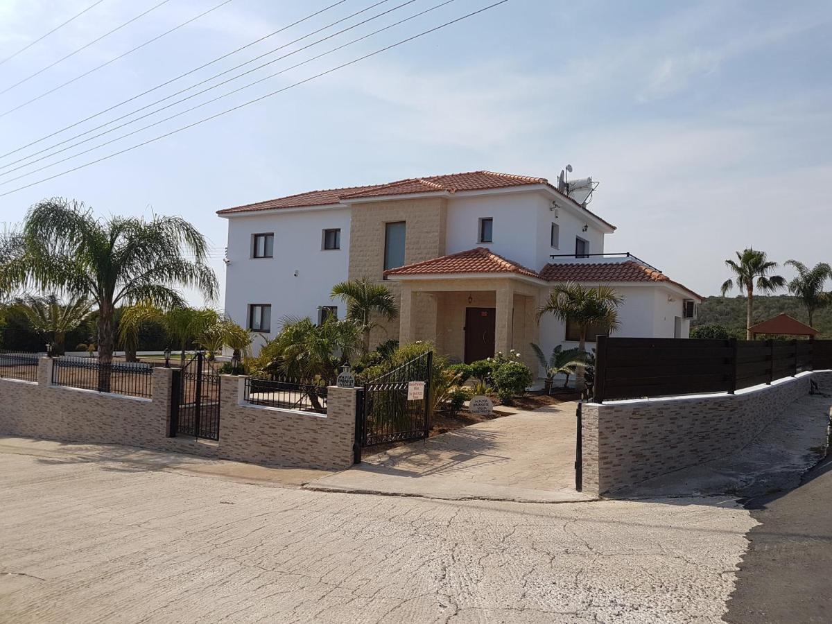 Nayia Paradise Villa! In Cyprus Willa